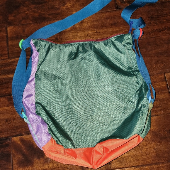 Cotopaxi Taal convertible tote Del Dia - Picture 2 of 3